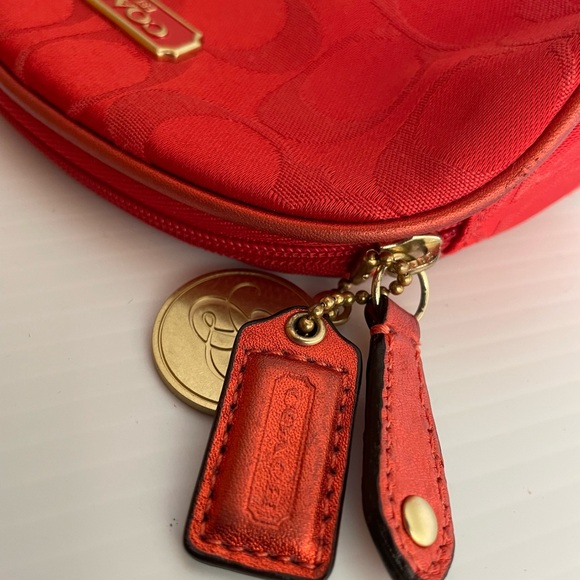 Coach Cosmetic Case (Limited Edition) - Picture 7 of 7